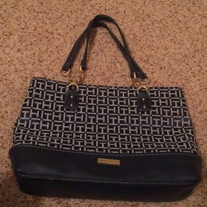 Tommy Hilfiger Purse